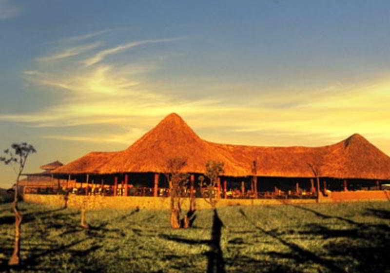 Samburu Sopa Lodge Archers Post Buitenkant foto