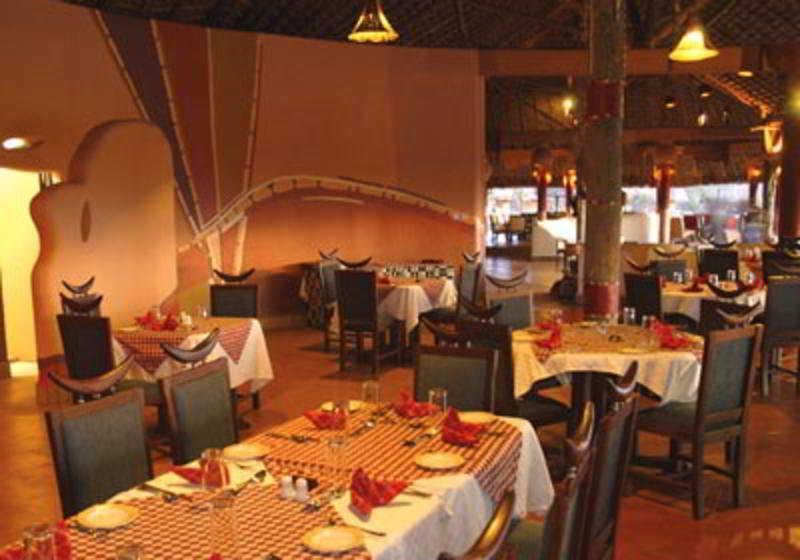 Samburu Sopa Lodge Archers Post Buitenkant foto
